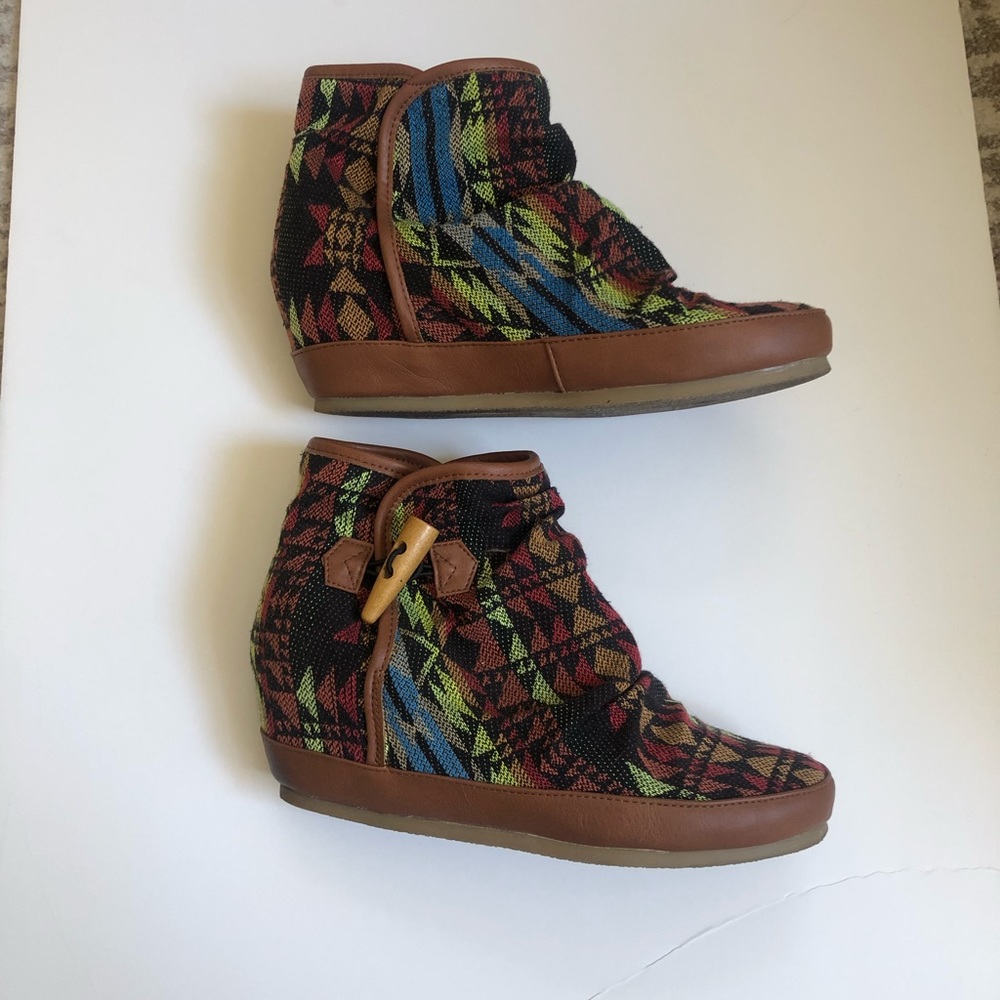 Sketchers Skch+3 Multi Textile Pattern Unique Shoe